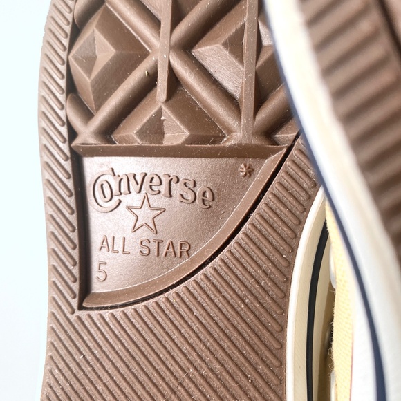 NWOT -Converse Men's Natural White High-Top Sneakers - Picture 8 of 11